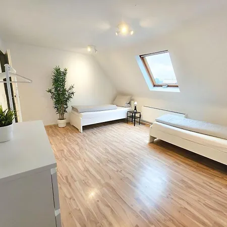 Apartamento Chic In Idyllic Location