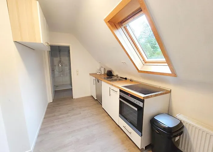 Chic In Idyllic Location *